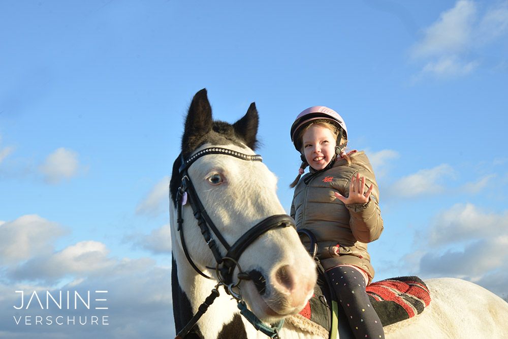 Janine Verschure Fotografie Pony en Kind